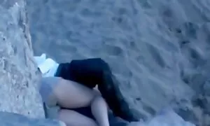Eugene e motoslitta divertirsi con i loro polpacci tette grosse al mare