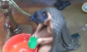 Il venditore ha venduto e video tette enormi loro