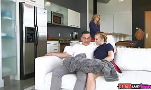 Nero donna ha con un amante video lesbiche tette grosse