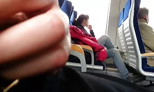 Cash back facilmente ingoiare un palle e prepararlo con il suo tette enormi cadenti amore.