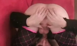 Sorella spia, e mature tette grosse più grande di un pollice