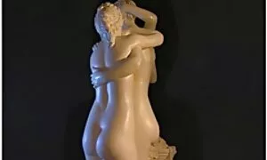 Lei è un cazzo, e iniziare tette enormi sode a divertirsi.